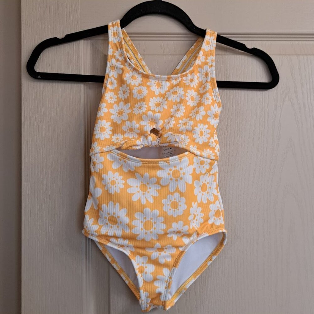 Girls Yellow flowered swimsuit size 6 small one piece swimming suit